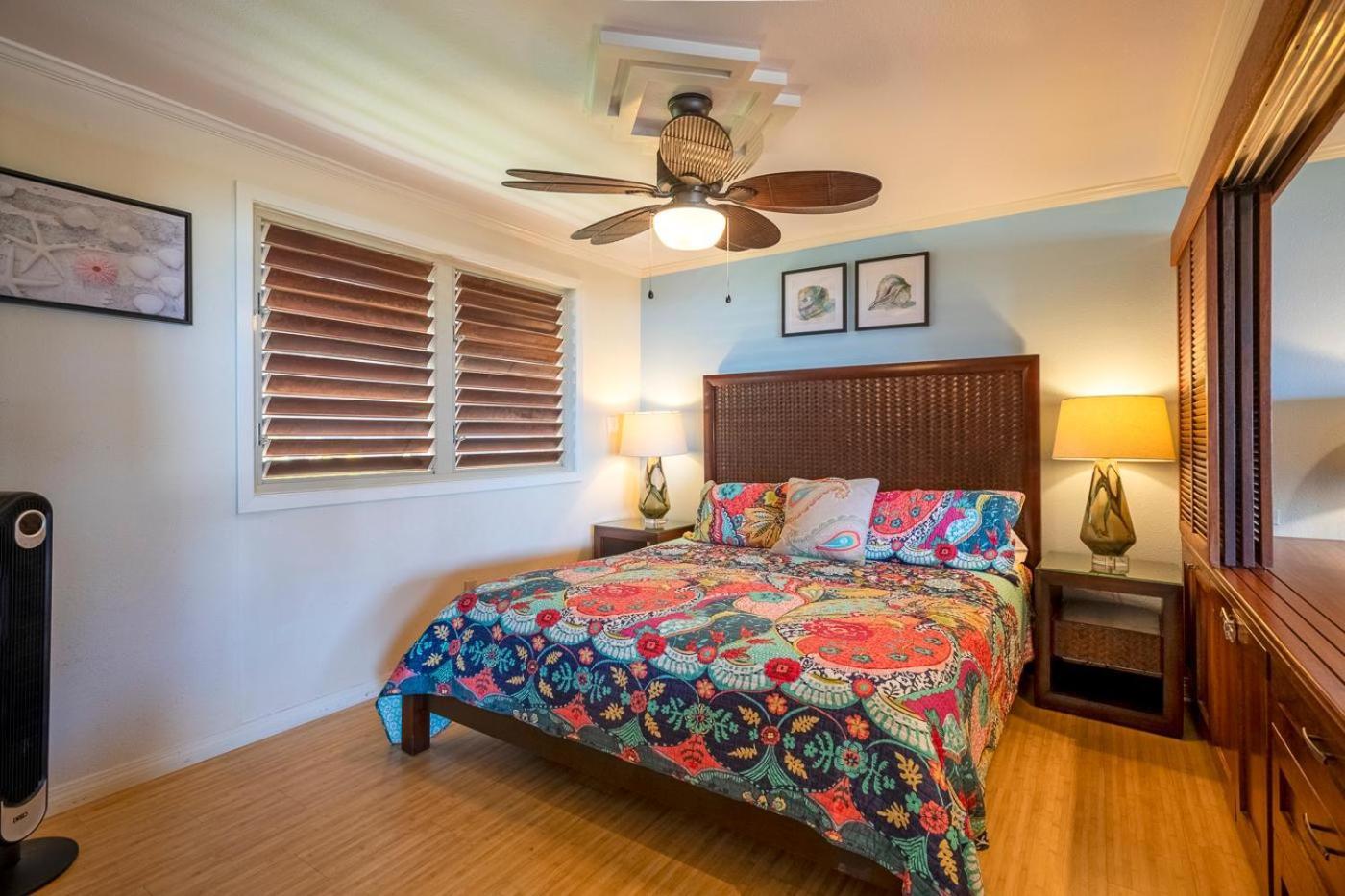 Colony I-2 Apartment *
